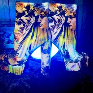 Brand New Michelangelo Theme Platform Heels